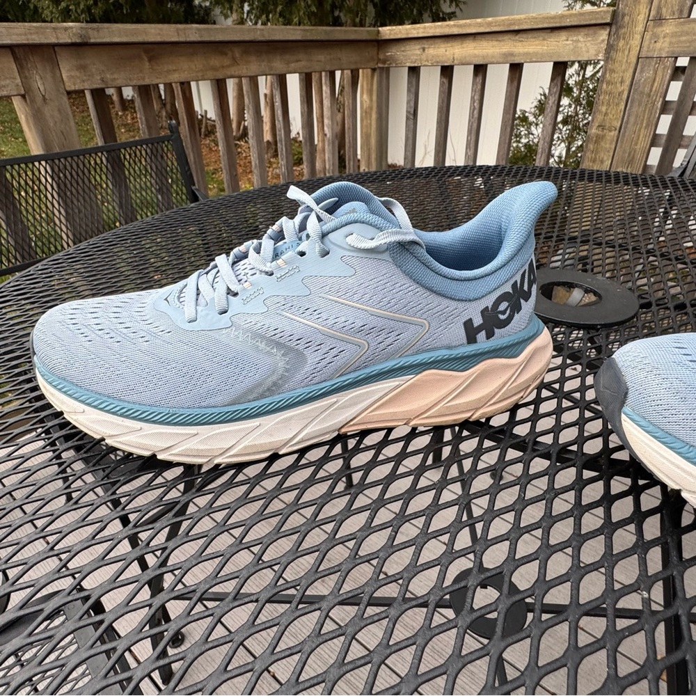 Women’s Hoka  Arahi 5 Running Shoes size 10.5 - Picture 5 of 13